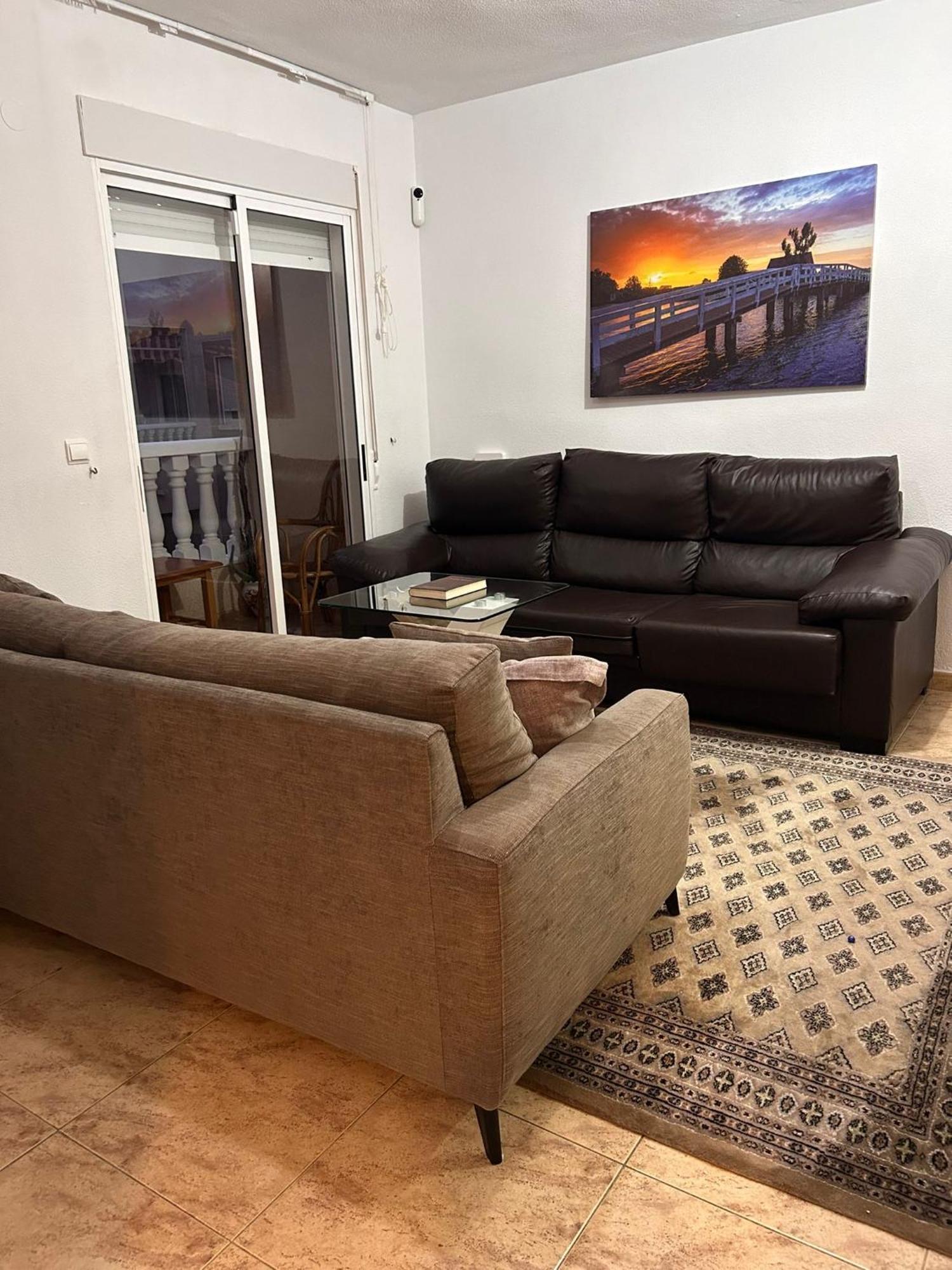 Apartamento Compartido - Solo El Dormitorio Es Privado Торевьиа Экстерьер фото